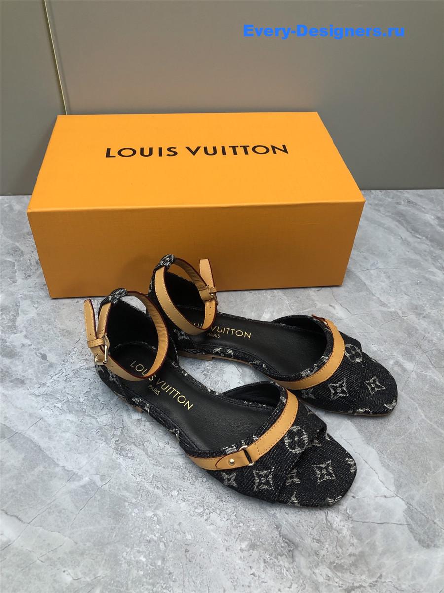 l0vis Vvtt0n black helios sandals