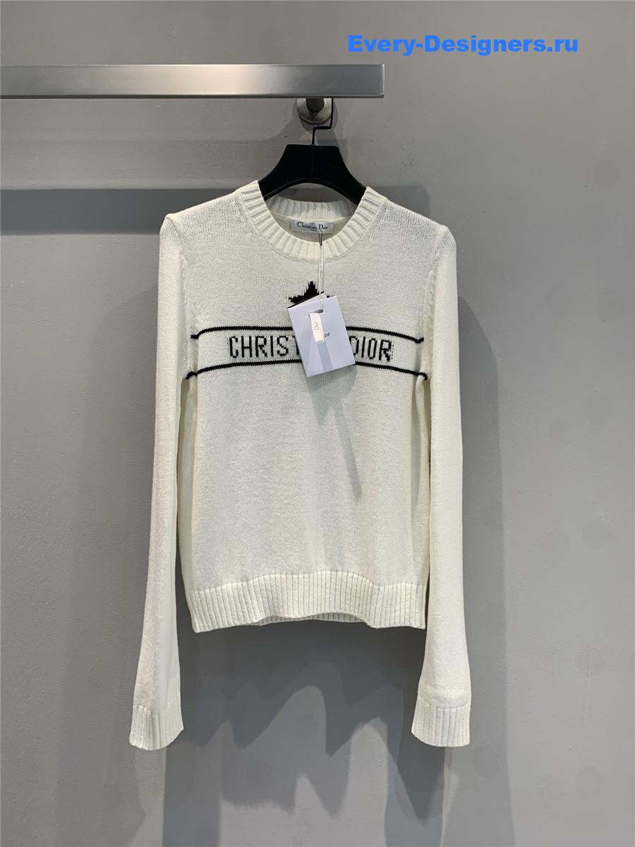 D10r beige star cashmere sweater