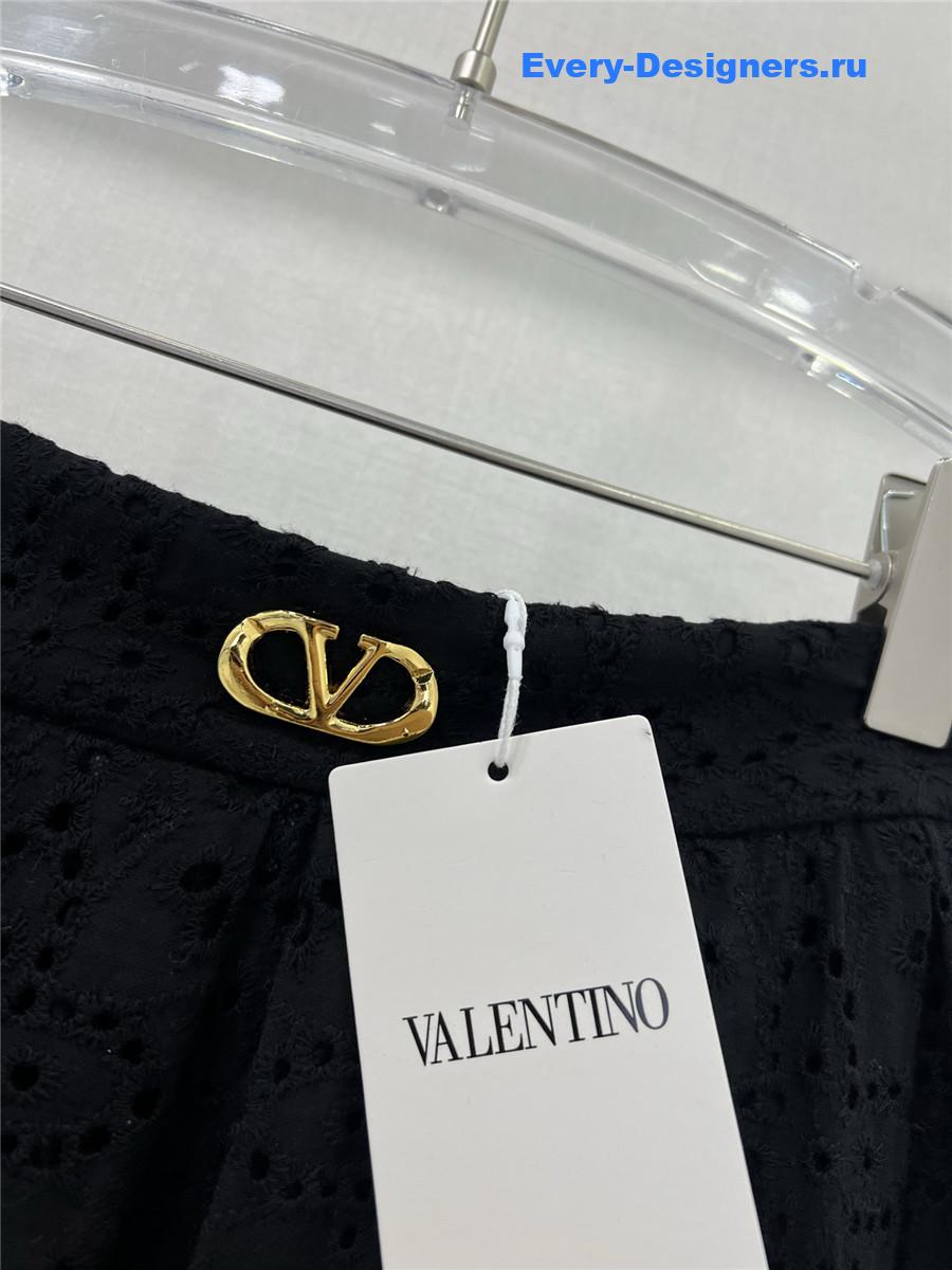Va1e*ntin0 lace midi skirt in black
