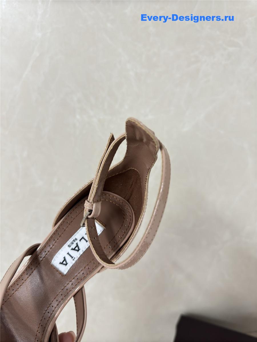 Alaïa Beige Fishnet Pumps