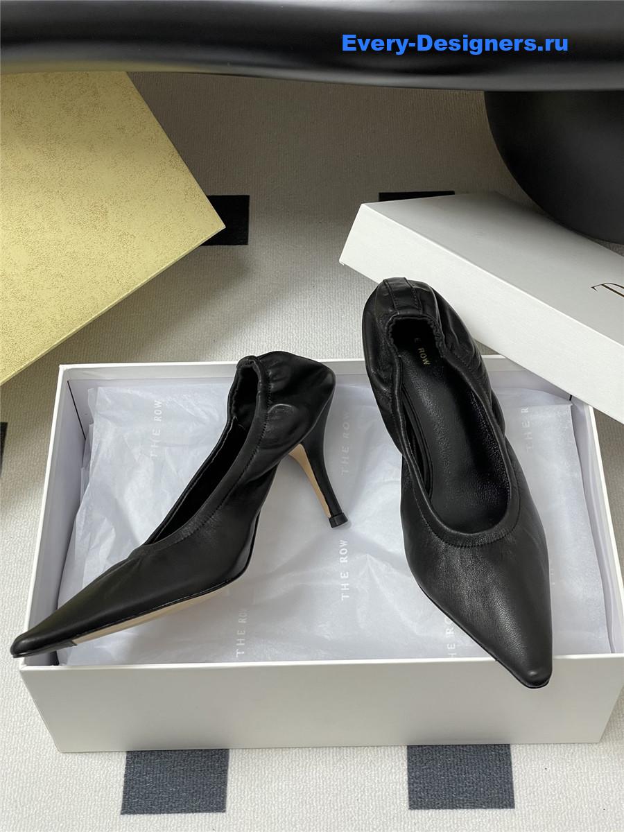 The R0w liisa black leather pumps