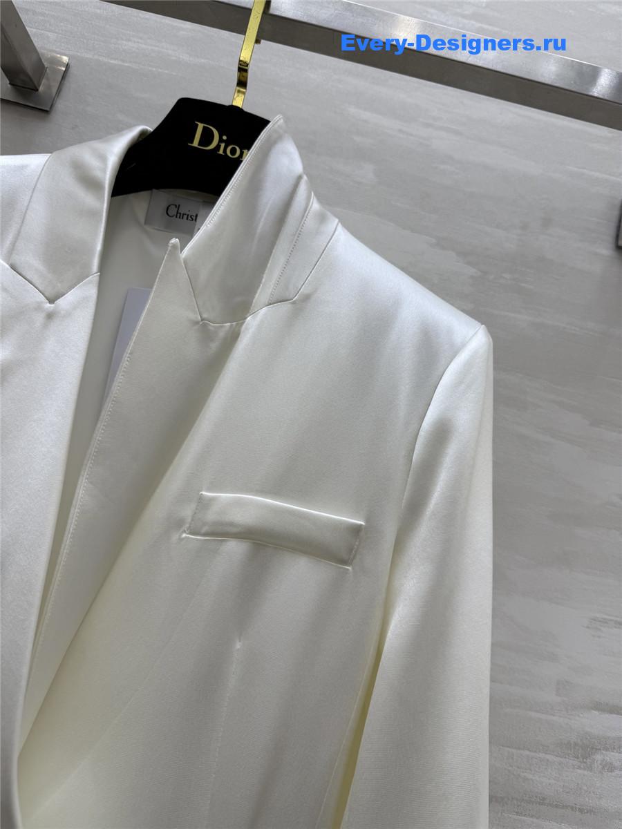 D10r cd waist white blazer