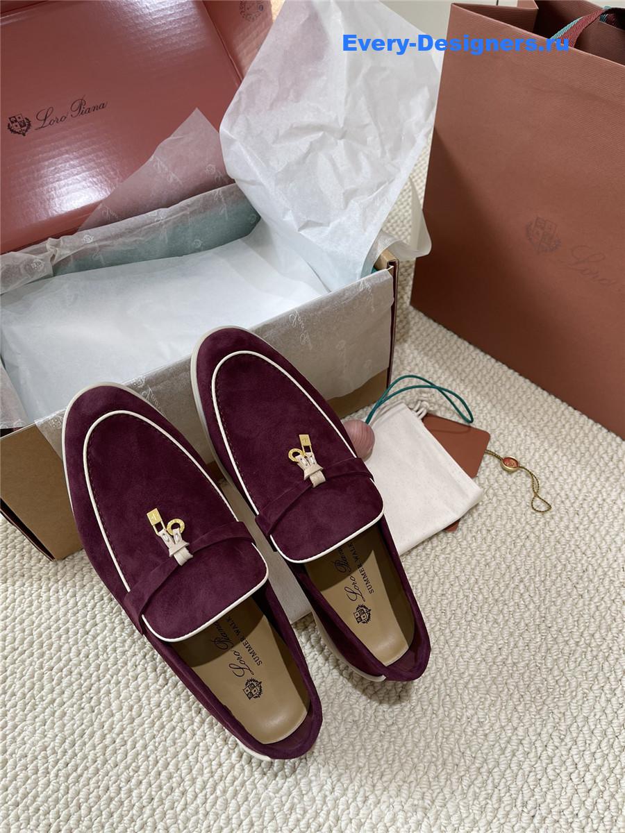 L0r0 P1ana burgundy suede loafers