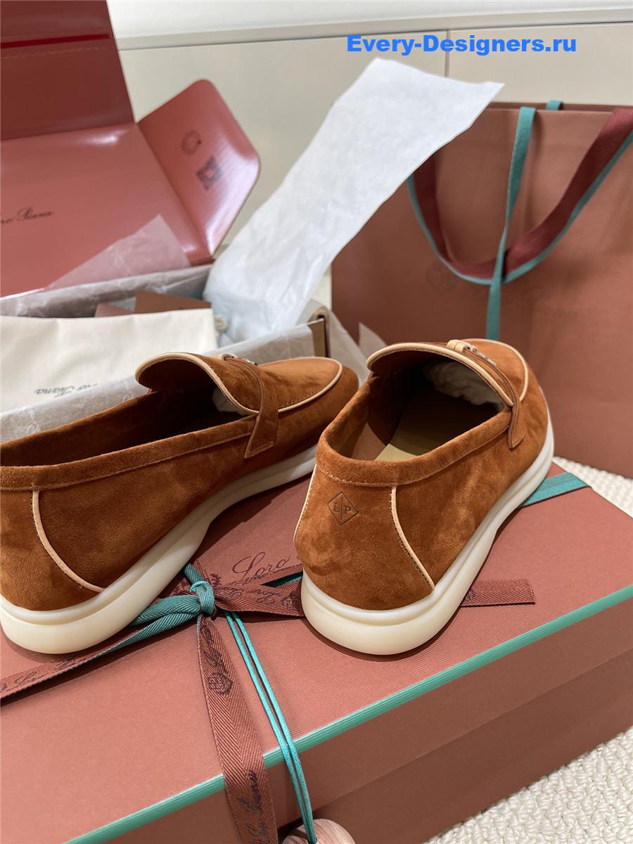 L0r0 P1ana brown suede loafers
