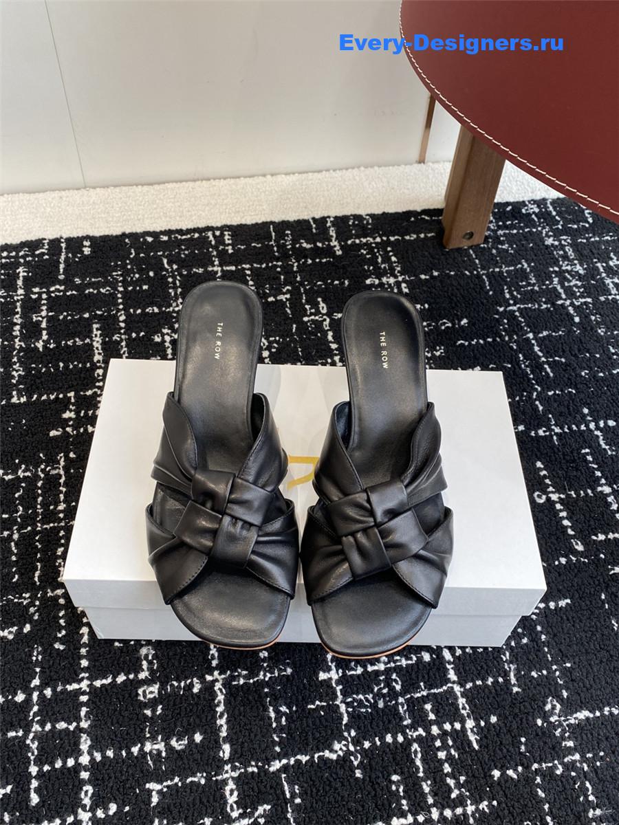 The R0w black knot leather sandals