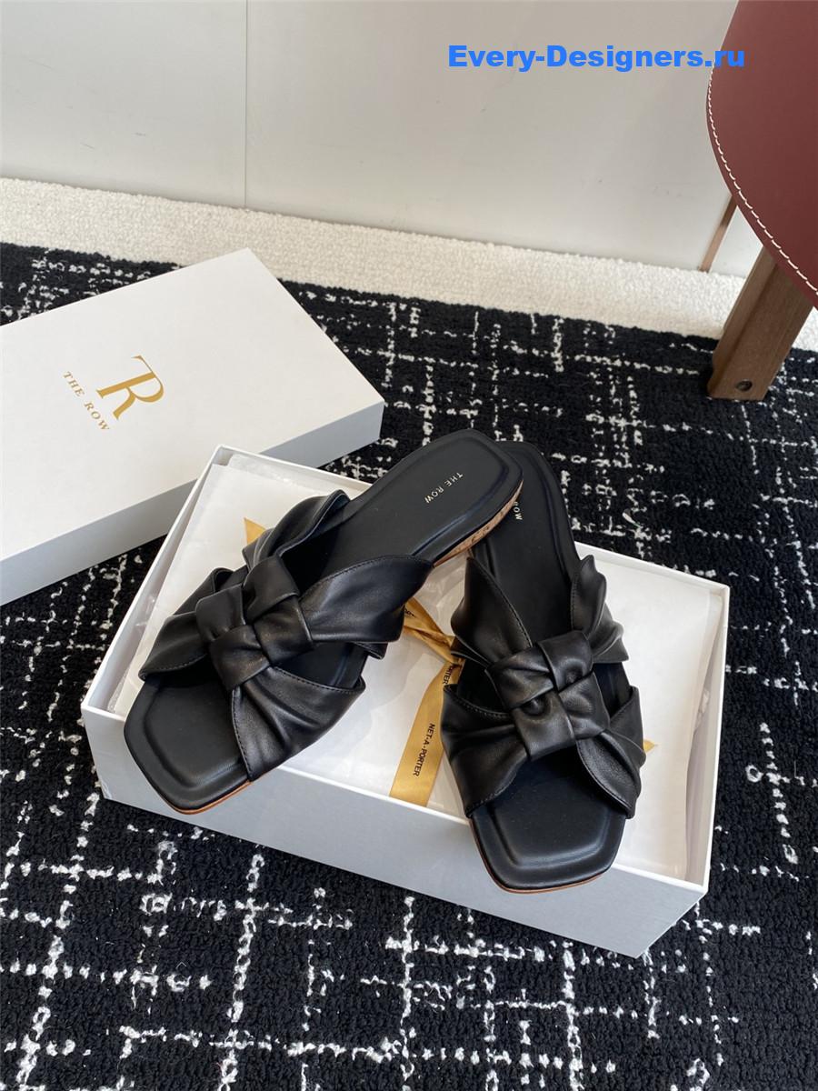 The R0w soft knot black leather flats
