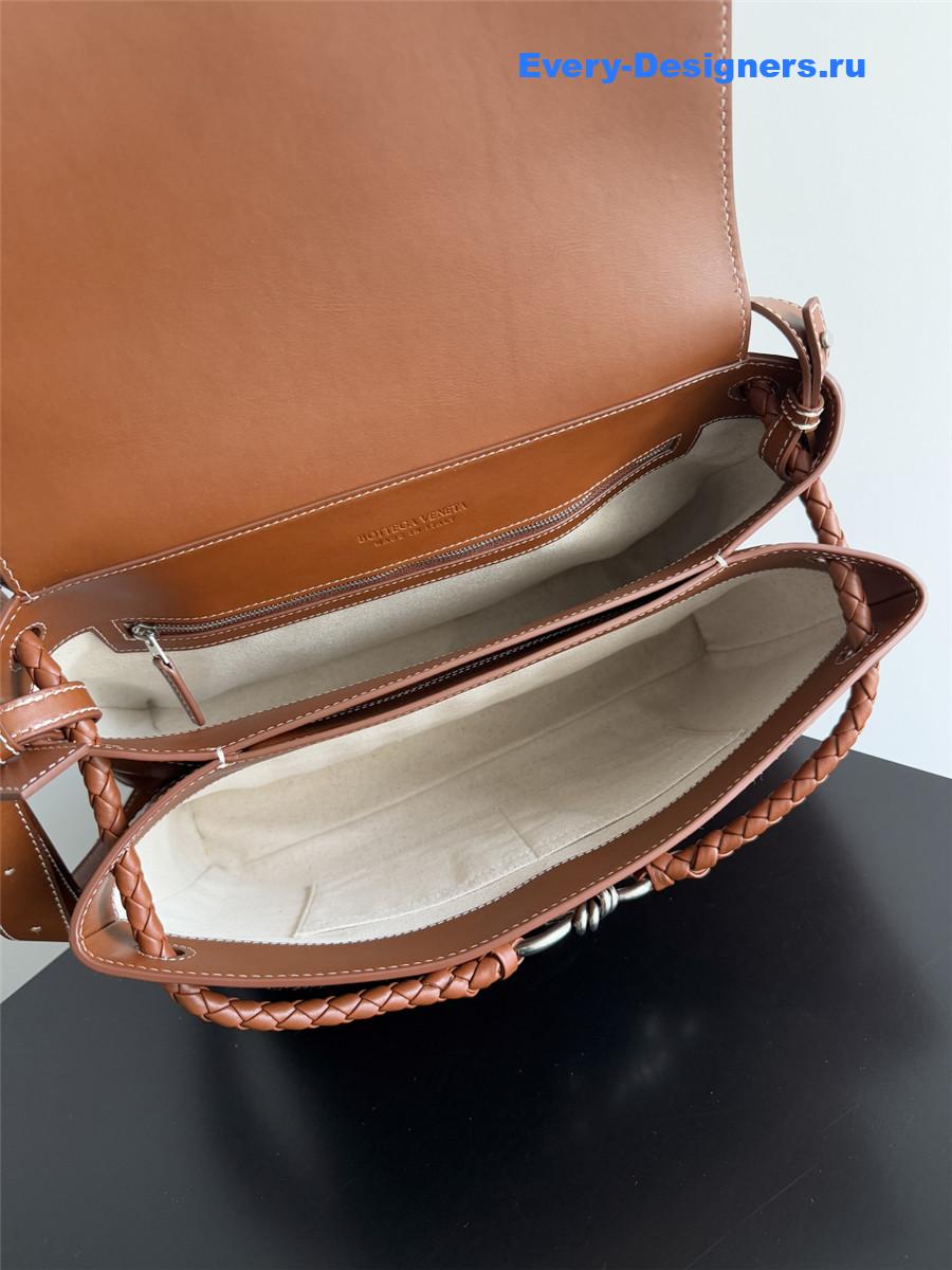 b0tt*ga Ven*ta andiamo leather messenger bag brown