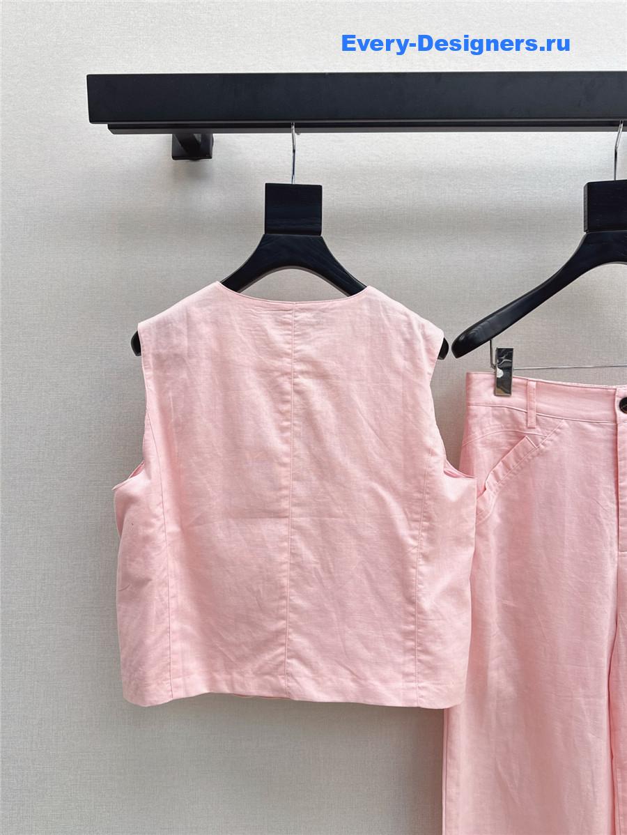 L0r0 P1ana pink vest trousers suit