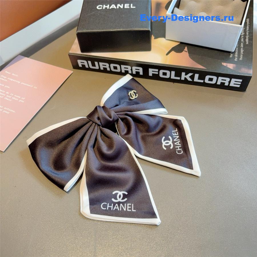 Ch**el logo bow hair tie