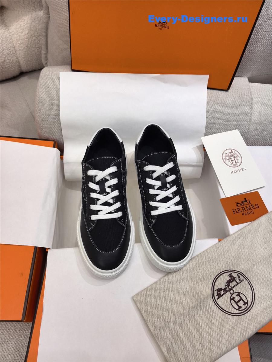 H**me5 deep sneaker black