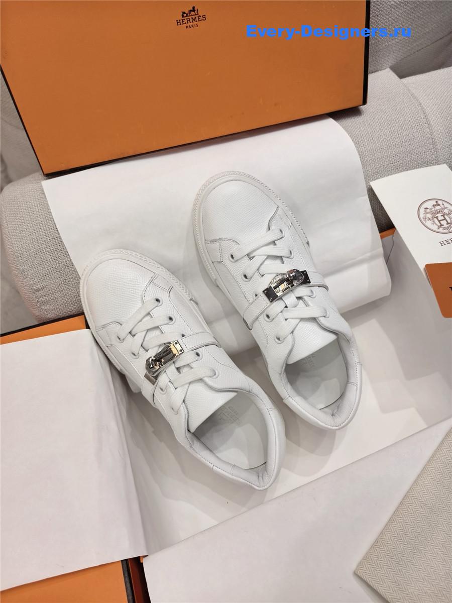 H**me5 day sneakers white
