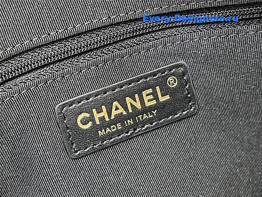 Ch**el timeless black caviar pochette