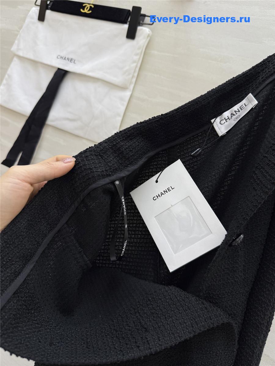 Ch**el black waffle jacquard skirt