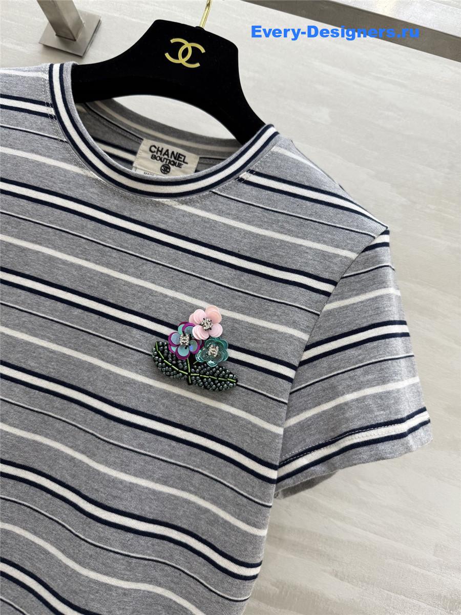 Ch**el multicolor beaded floral tee