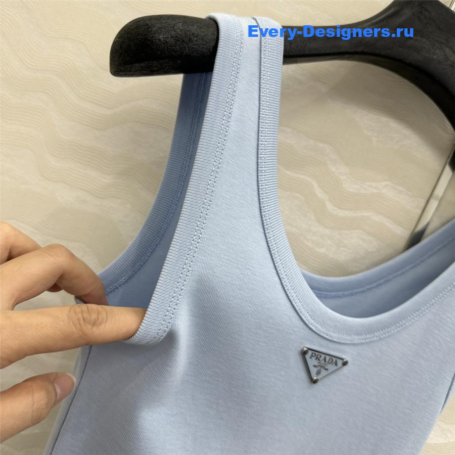 Pra*a light blue ribbed-knit tank top