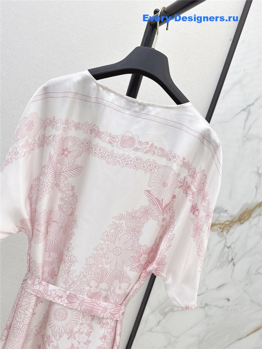 H**me5 pink silk slit dress