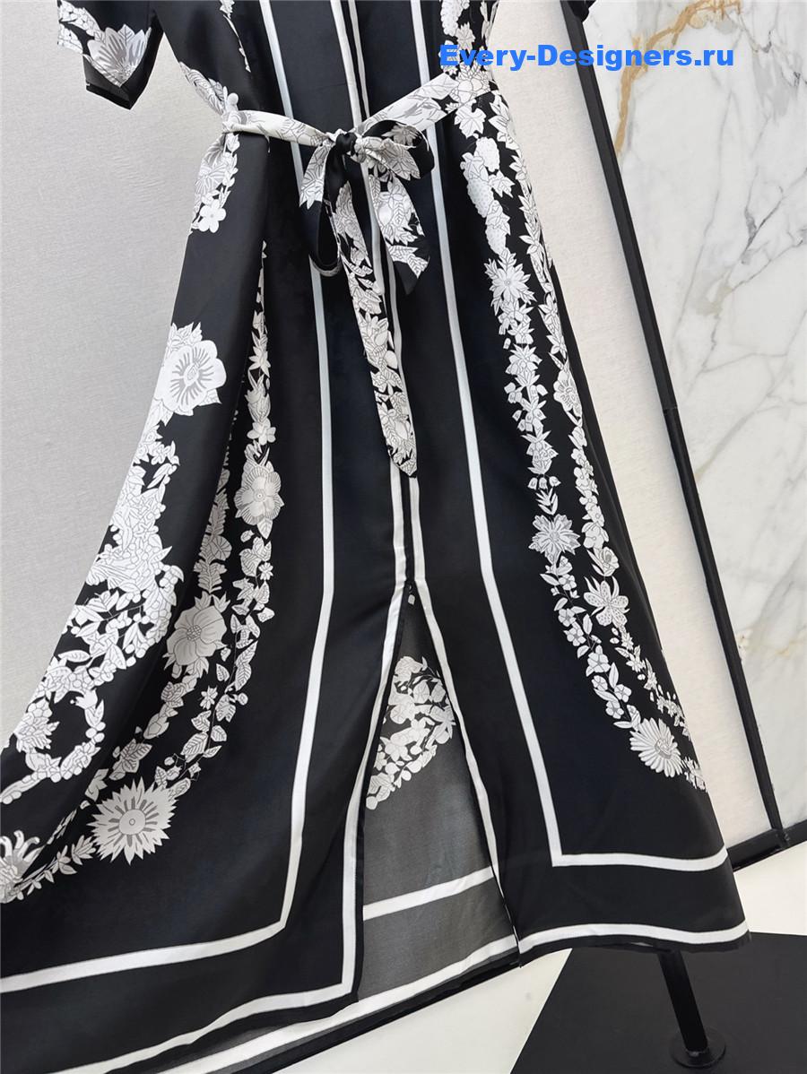 H**me5 black silk slit dress