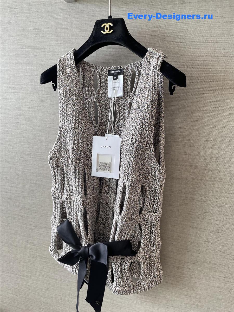 Ch**el grey hollow vest
