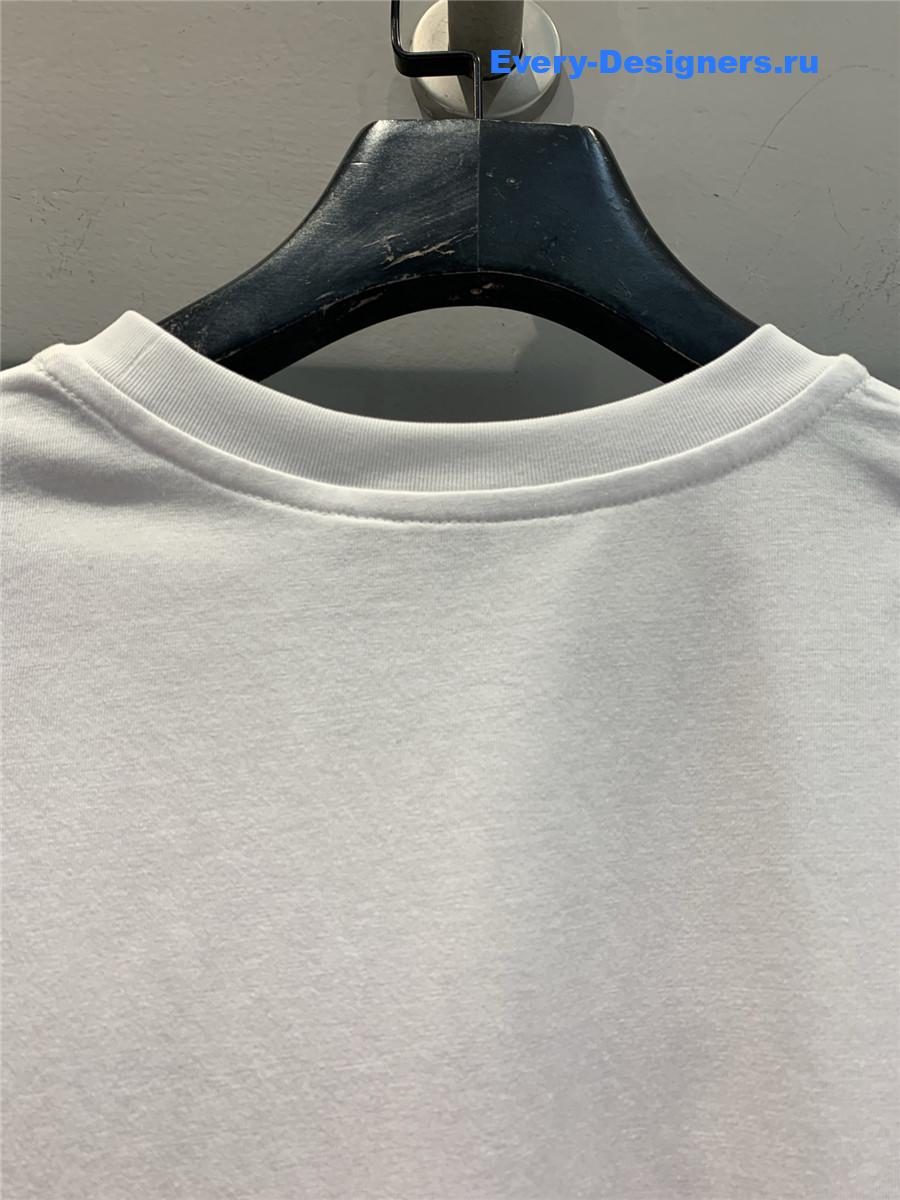 l0vis Vvtt0n white logo t-shirt