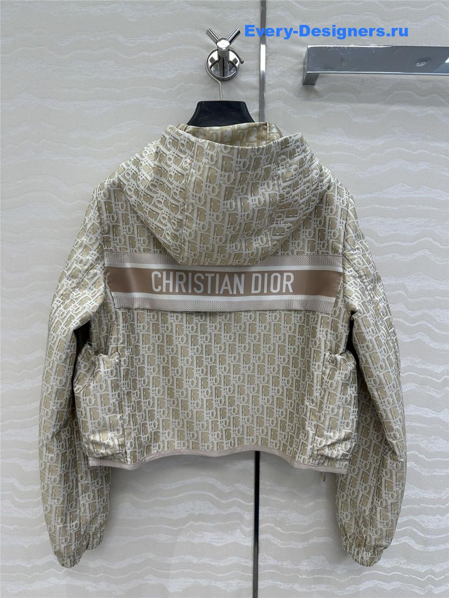 D10r oblique hooded jacket