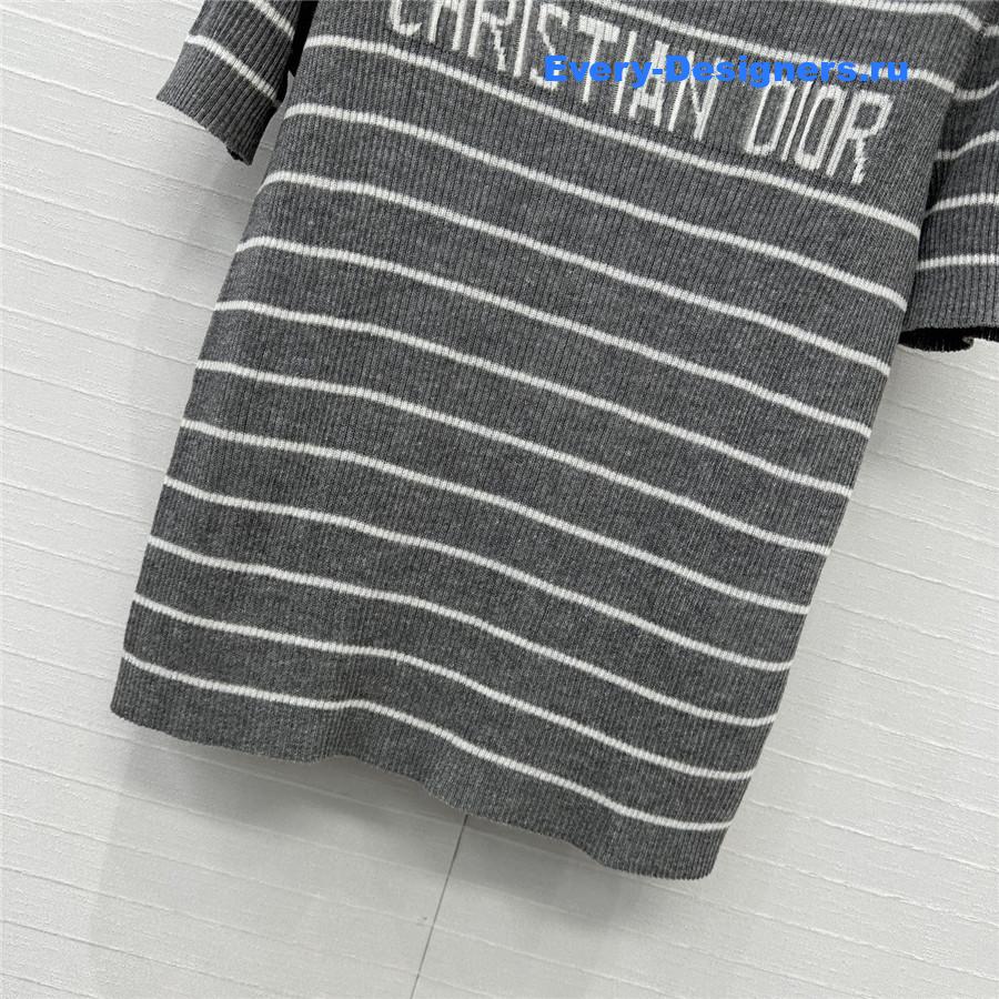D10r logo jacquard knit top
