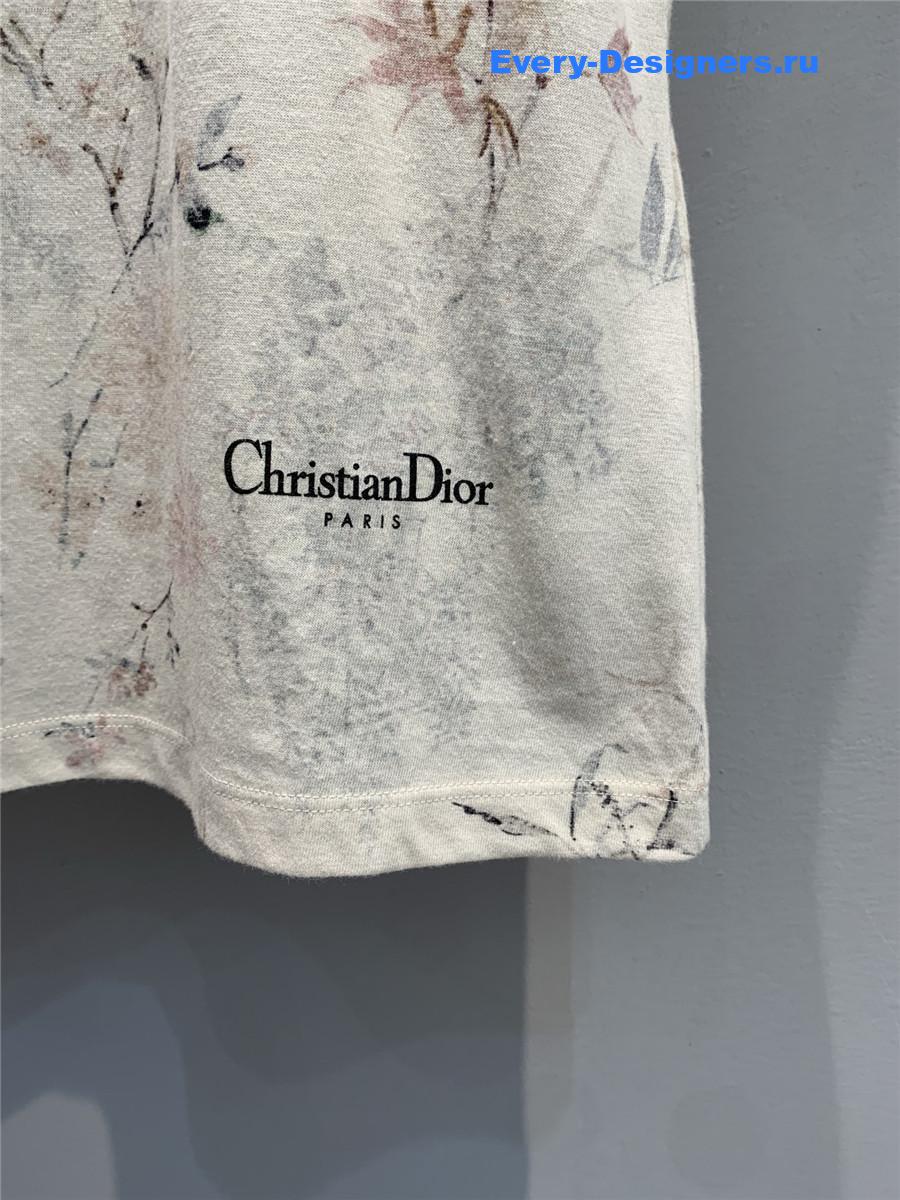 D10r embroidered millefiori t-shirt