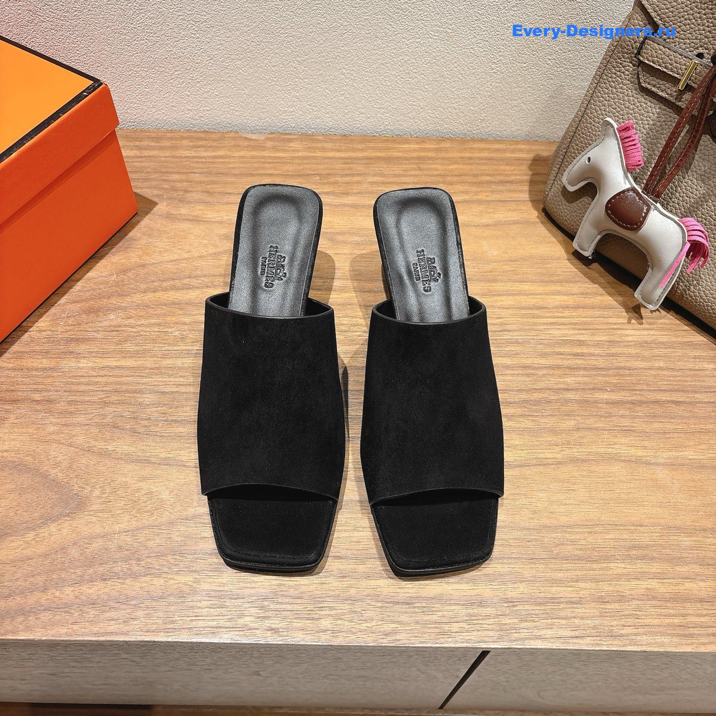 H**me5 black suede helia mules