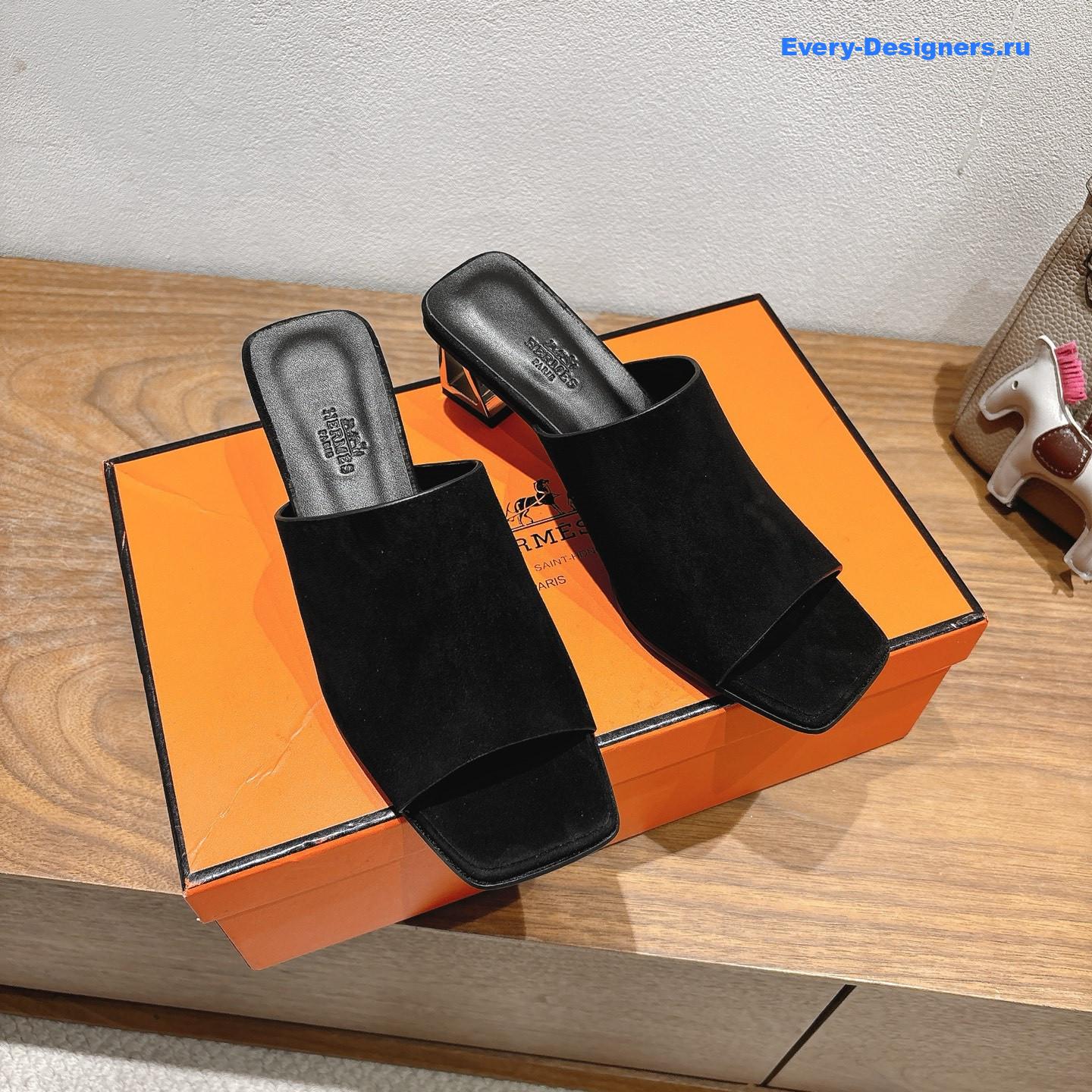H**me5 black suede helia mules