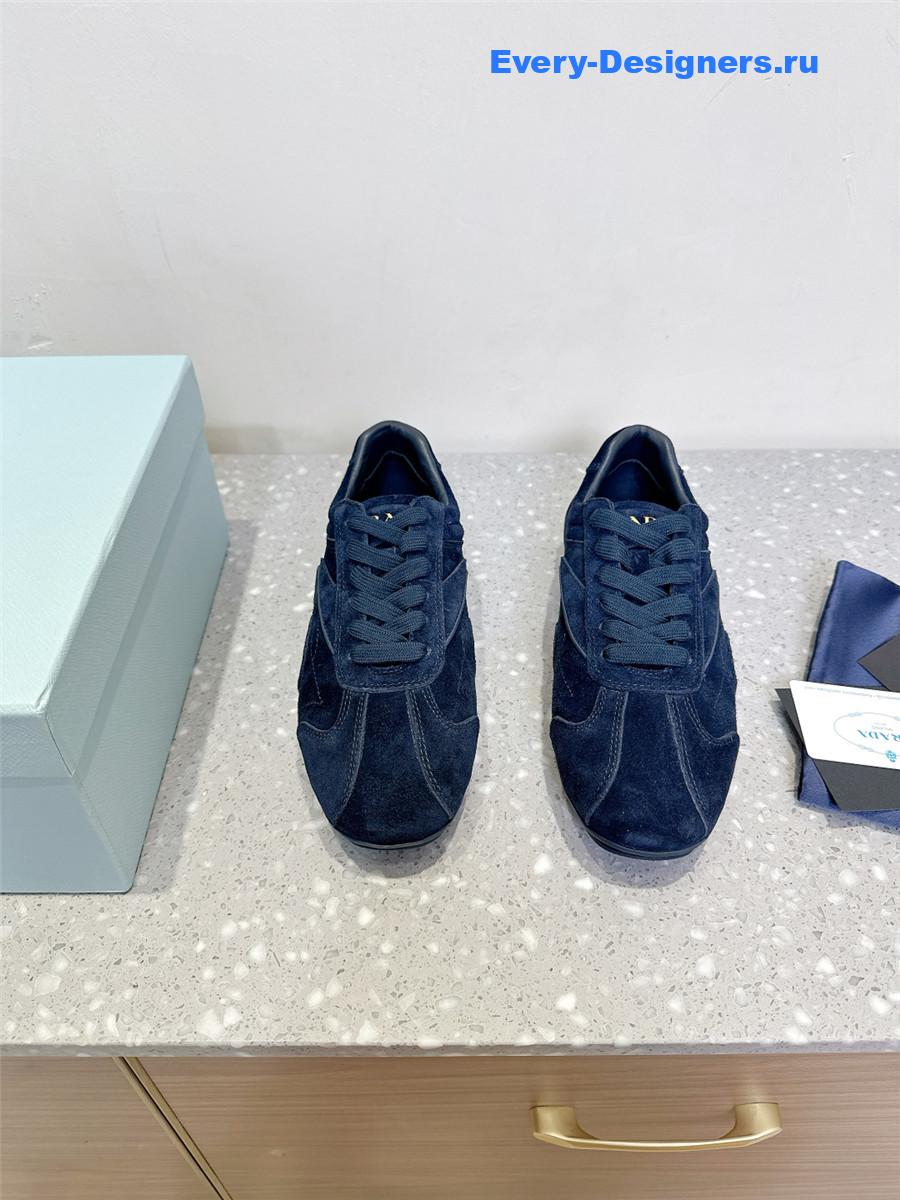 Pra*a dark blue suede sneakers