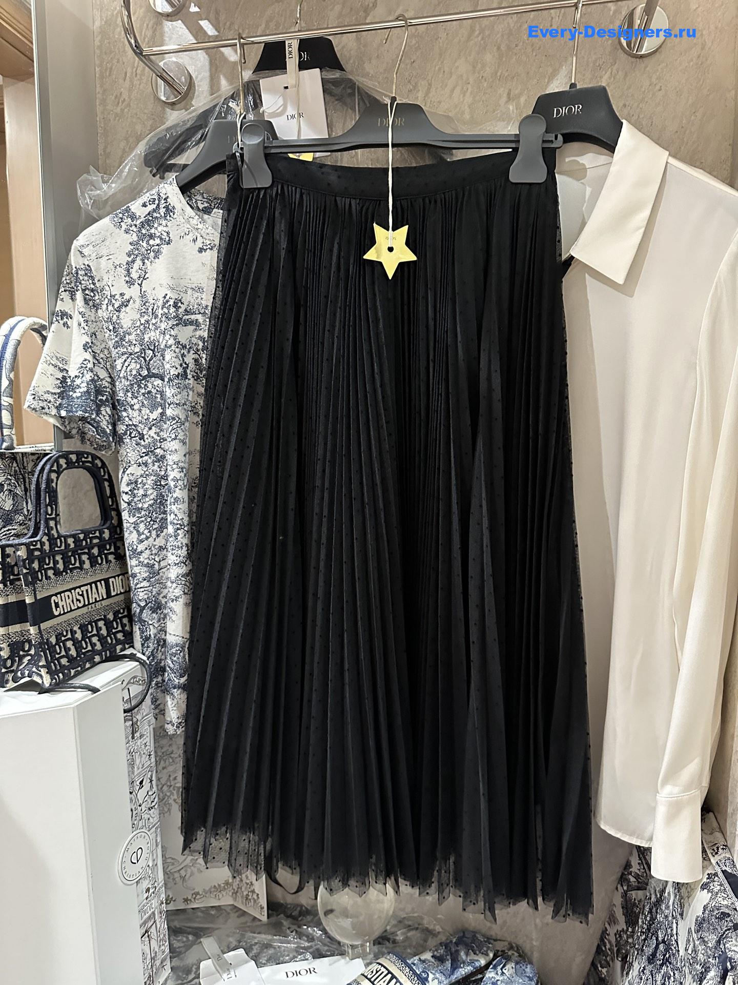 D10r polka dot pleated skirt black