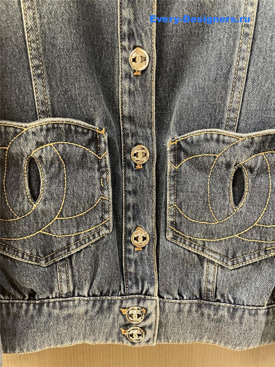 Ch**el cc heart denim jacket
