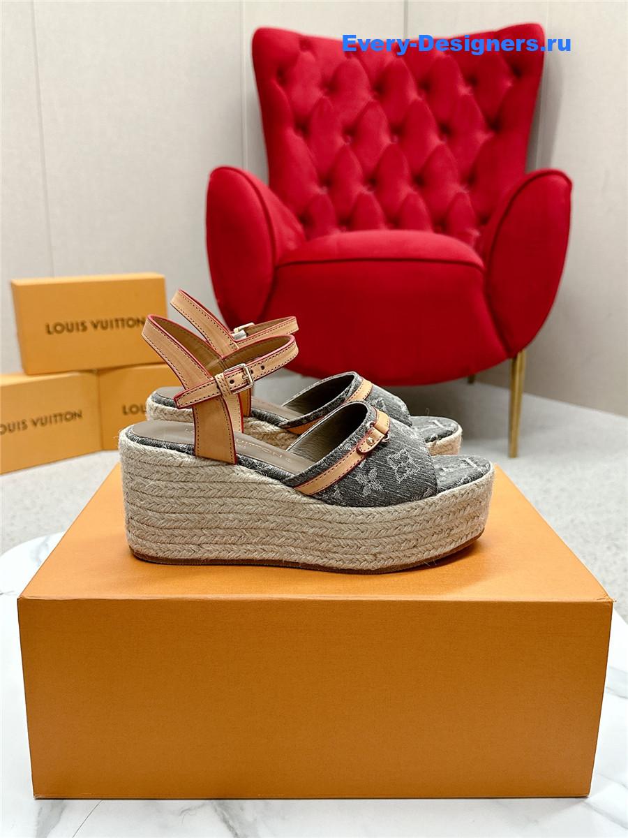 l0vis Vvtt0n helios gray denim wedge sandal