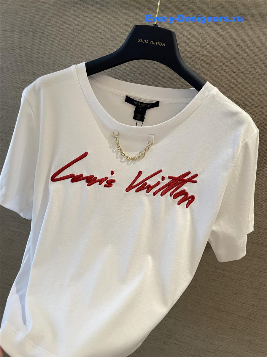 l0vis Vvtt0n cursive crop top