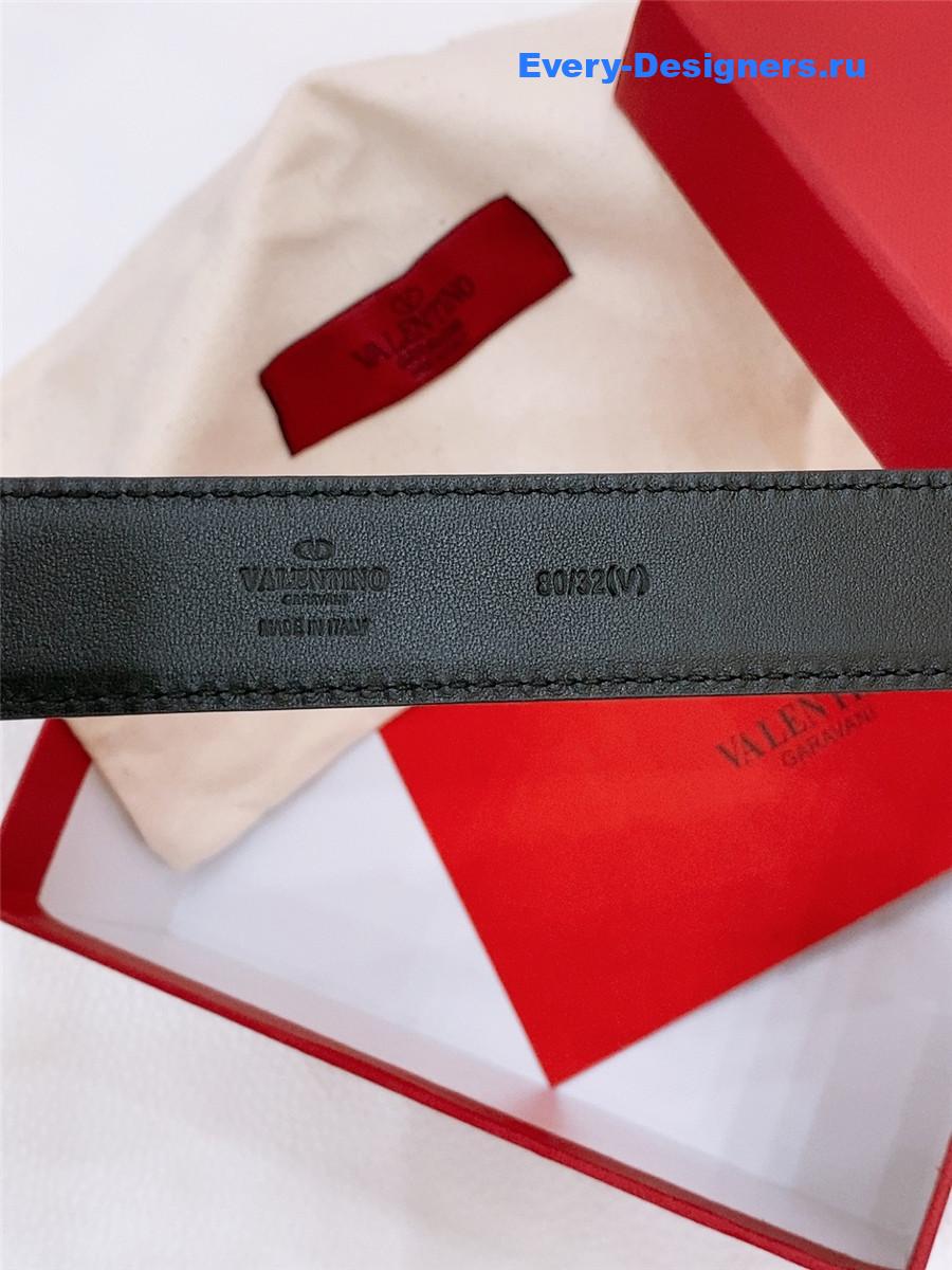 Va1e*ntin0 silver vlogo belt in black