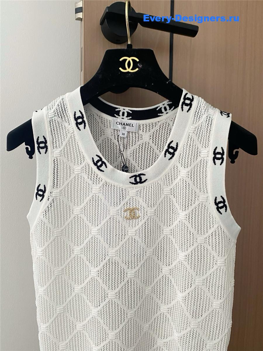Ch**el cc hollow knit vest
