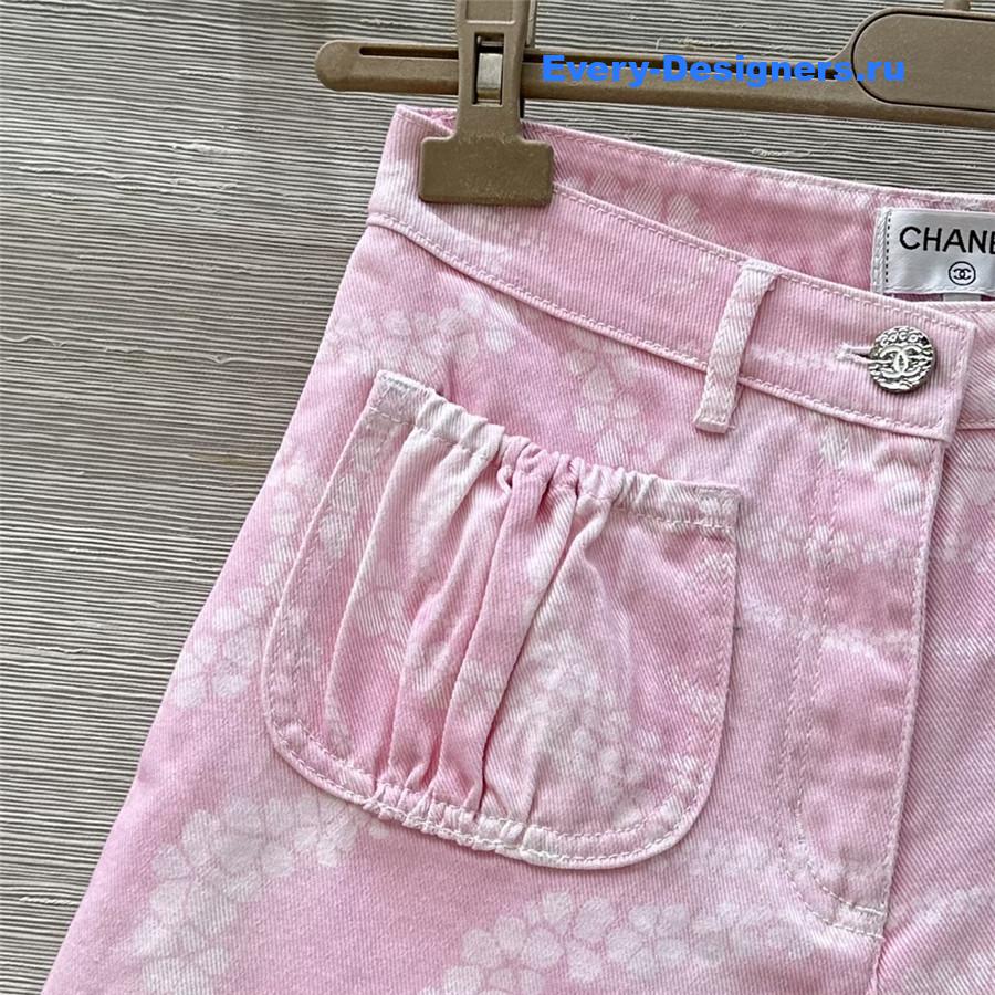 Ch**el pink denim shorts