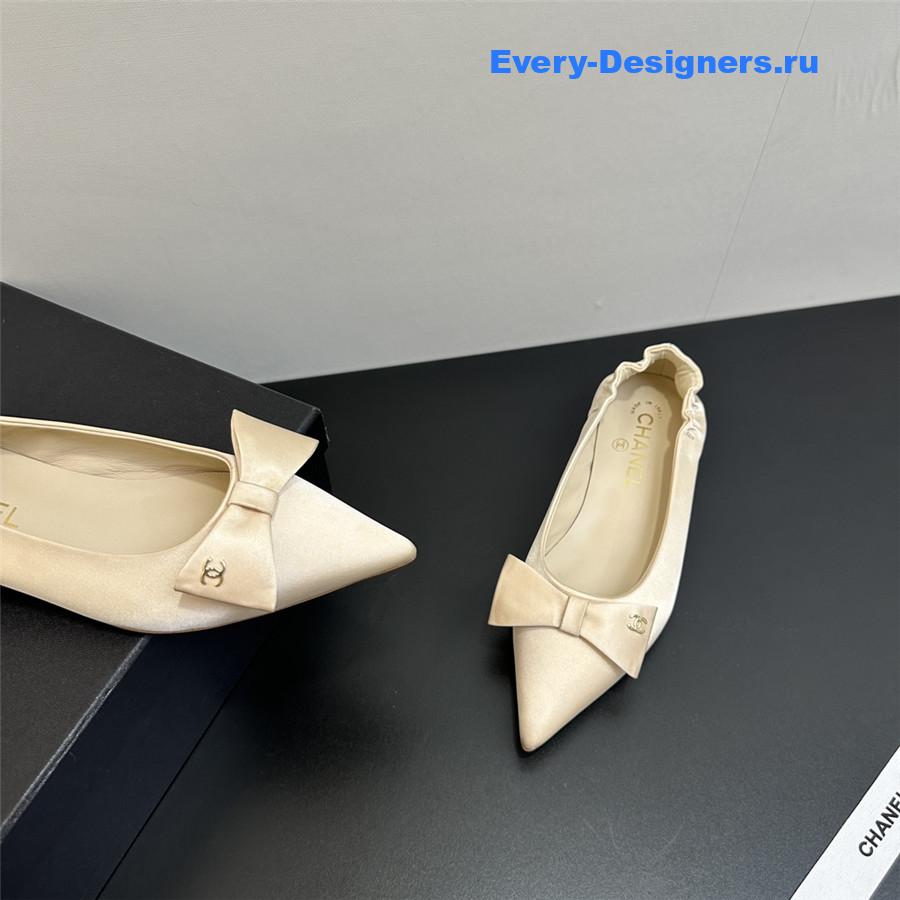 Ch**el pointed bow ballet flats