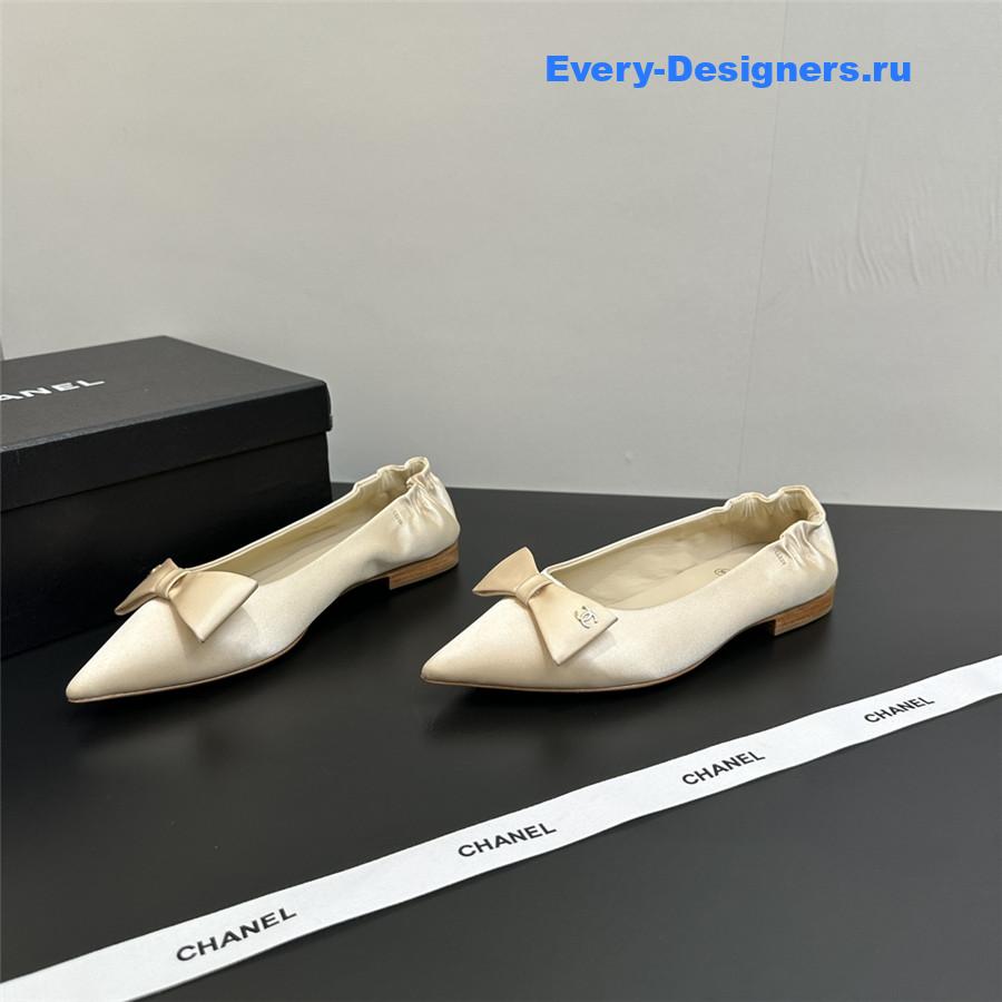 Ch**el pointed bow ballet flats