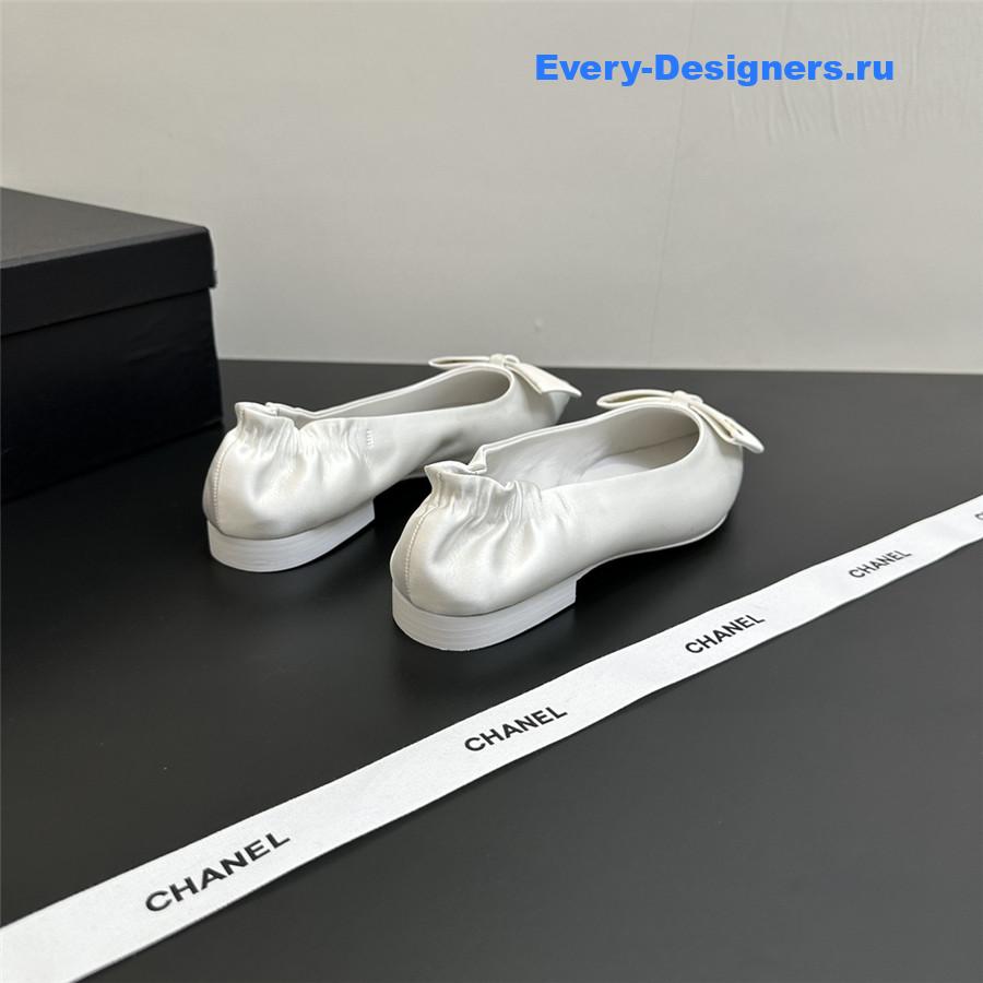 Ch**el white pointed bow ballet flats