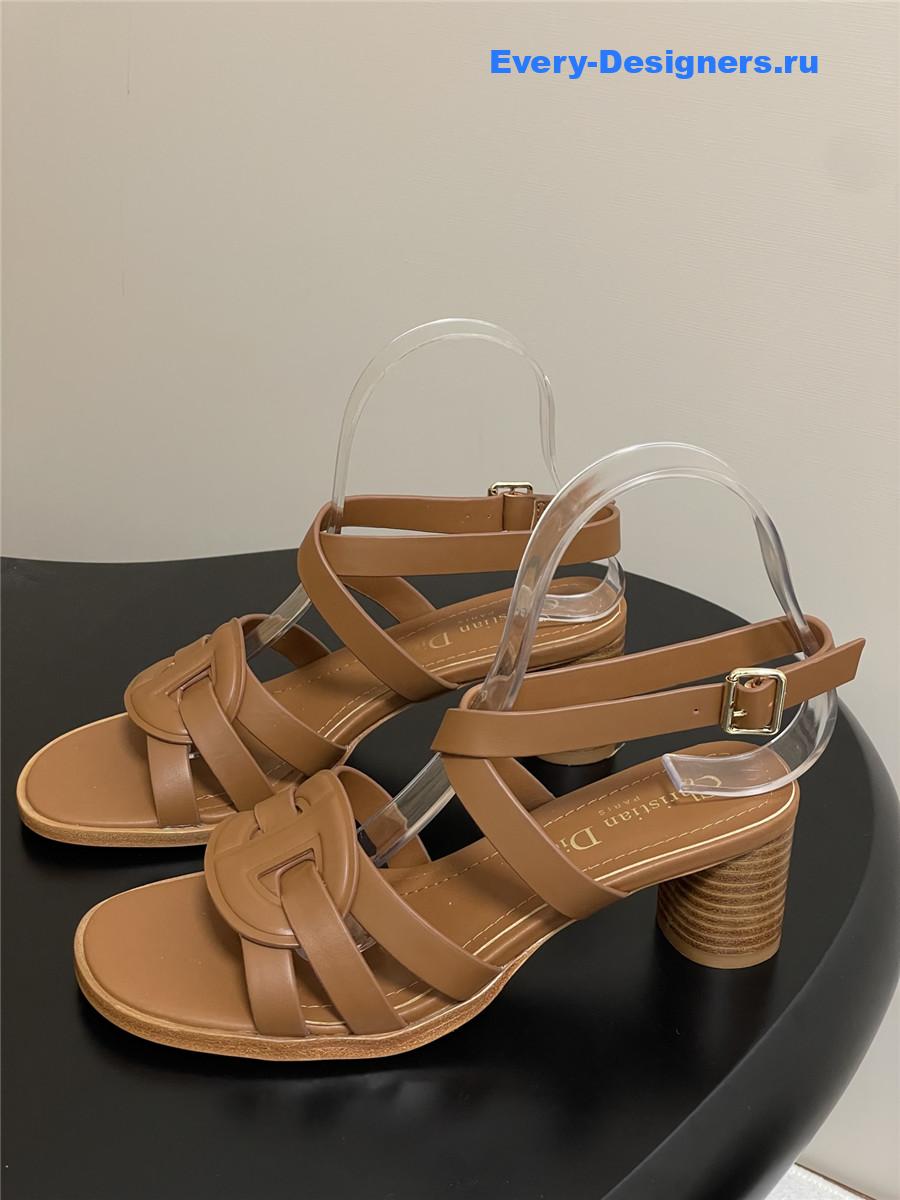 D10r d-club brown heeled sandals