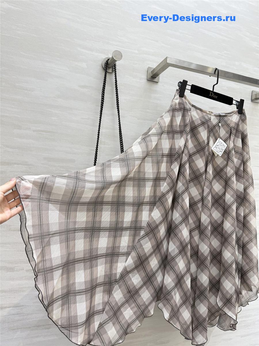 L0ew* red plaid irregular skirt