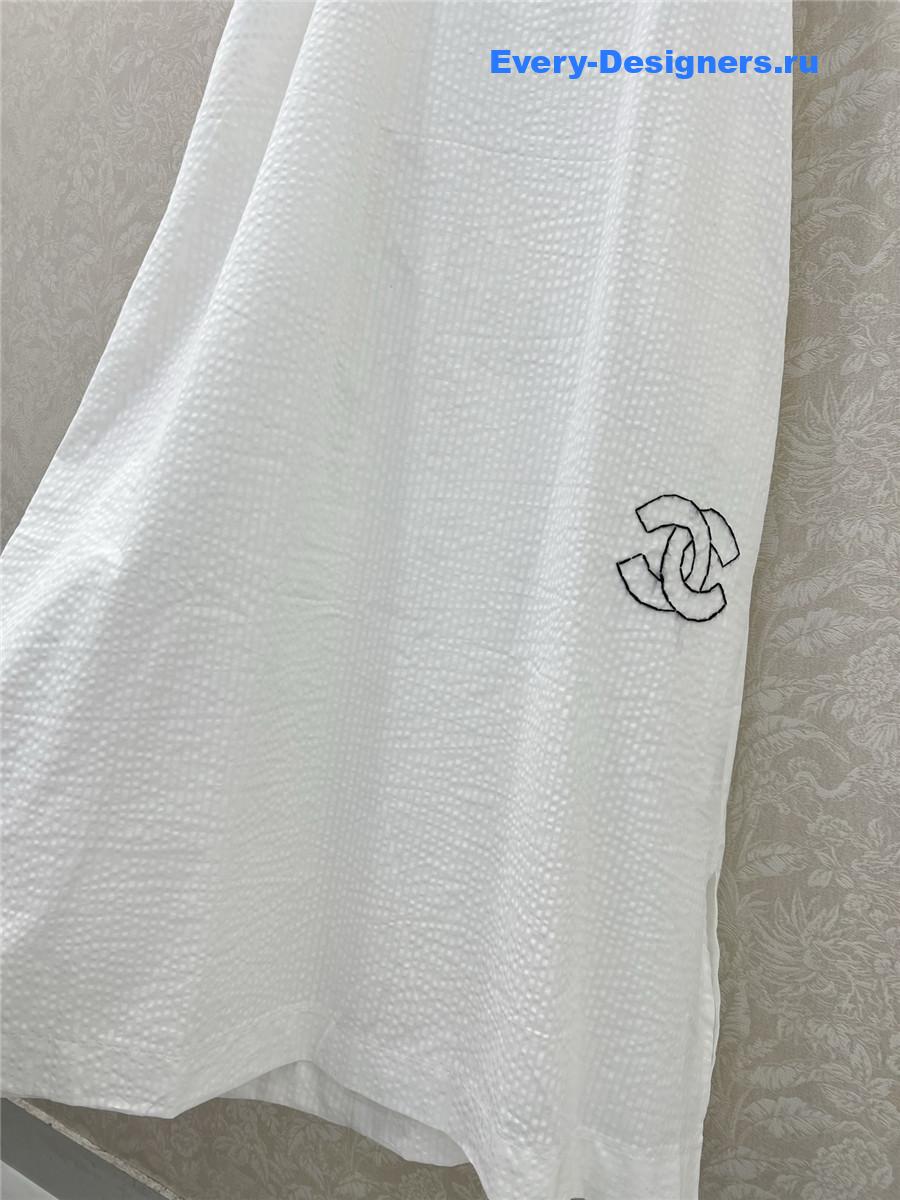 Ch**el white slit skirt