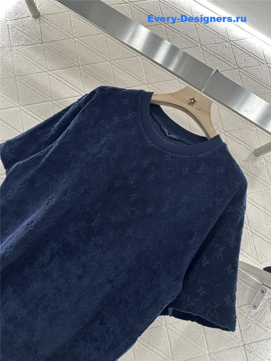 l0vis Vvtt0n dark blue jacquard tee