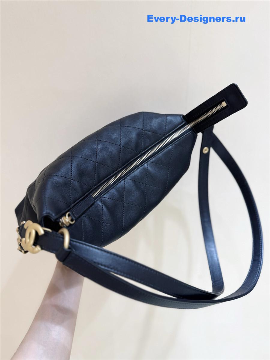 Ch**el belted chain hobo bag