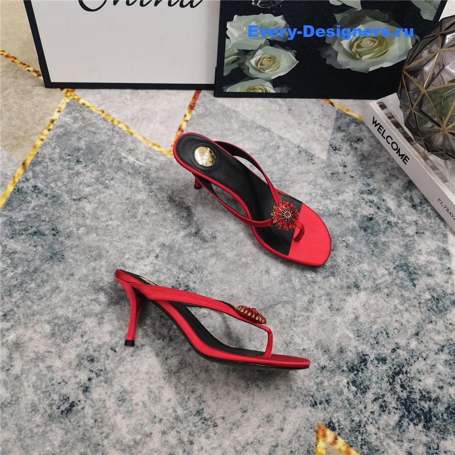 Sa1nt Lau*nt rhinestone slippers