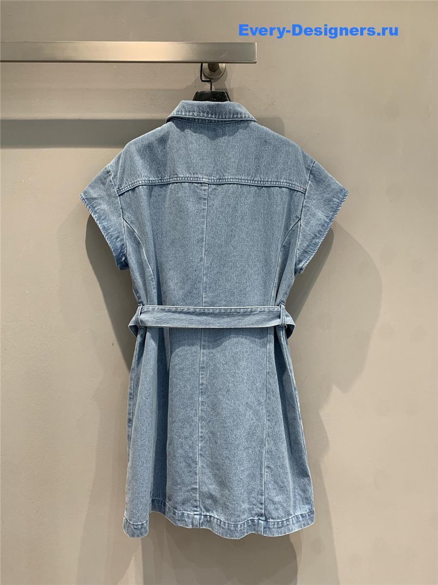 D10r bee embroidered denim dress