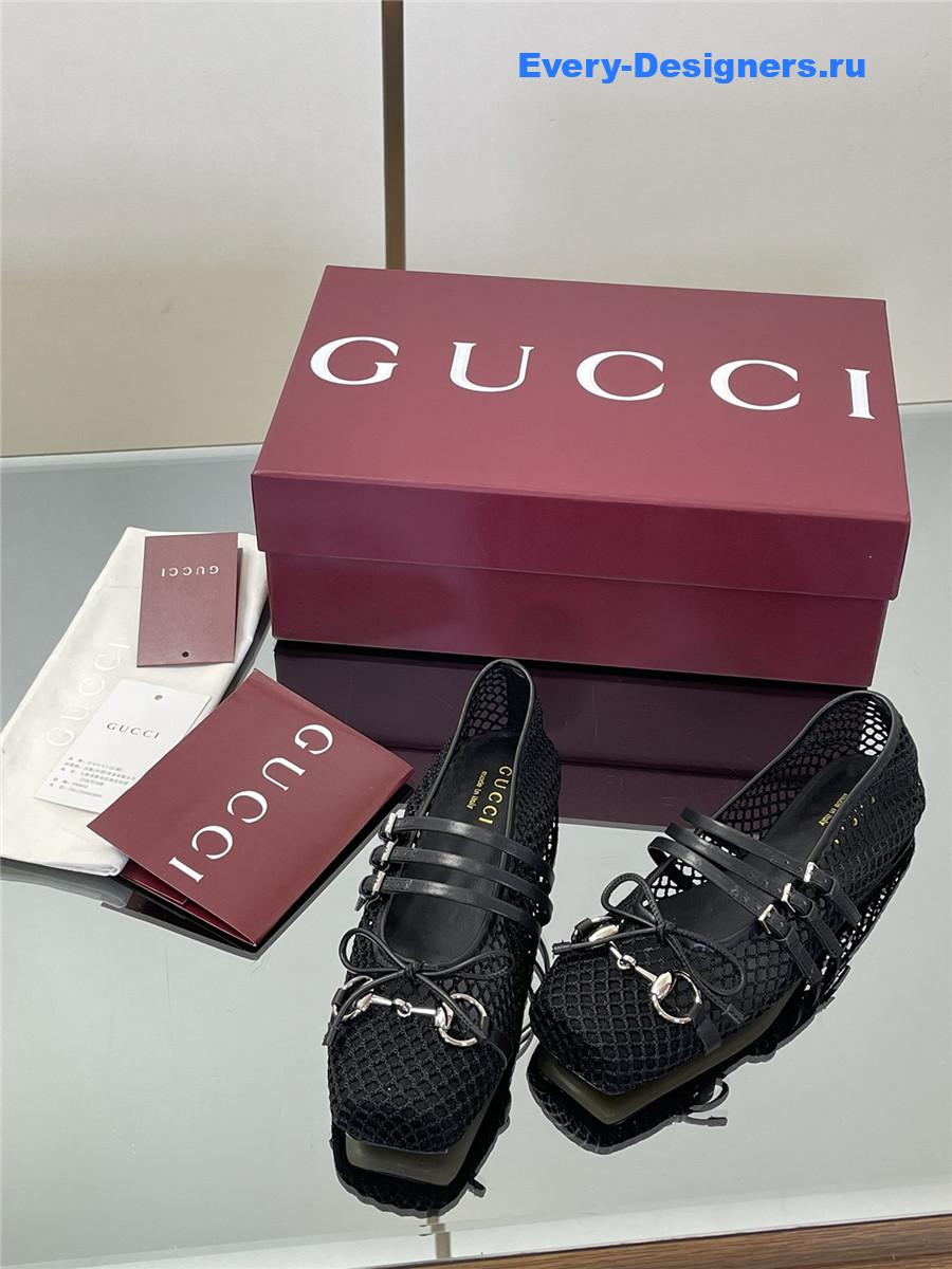 Gvc*1 women’s horsebit ballet flat in black