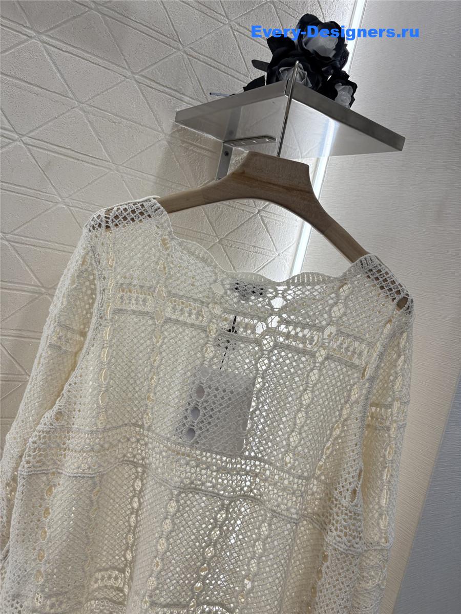 Ch**el embroidered hollow pullover