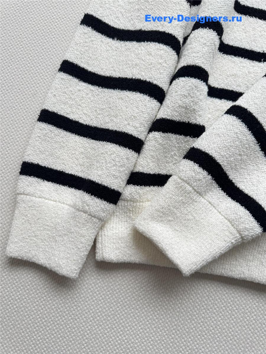 D10r navy & white d-stripe wool-silk knit sweater