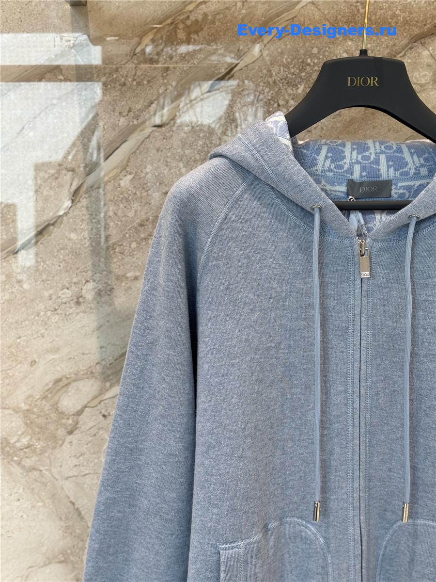 D10r grey cashmere knitted suit